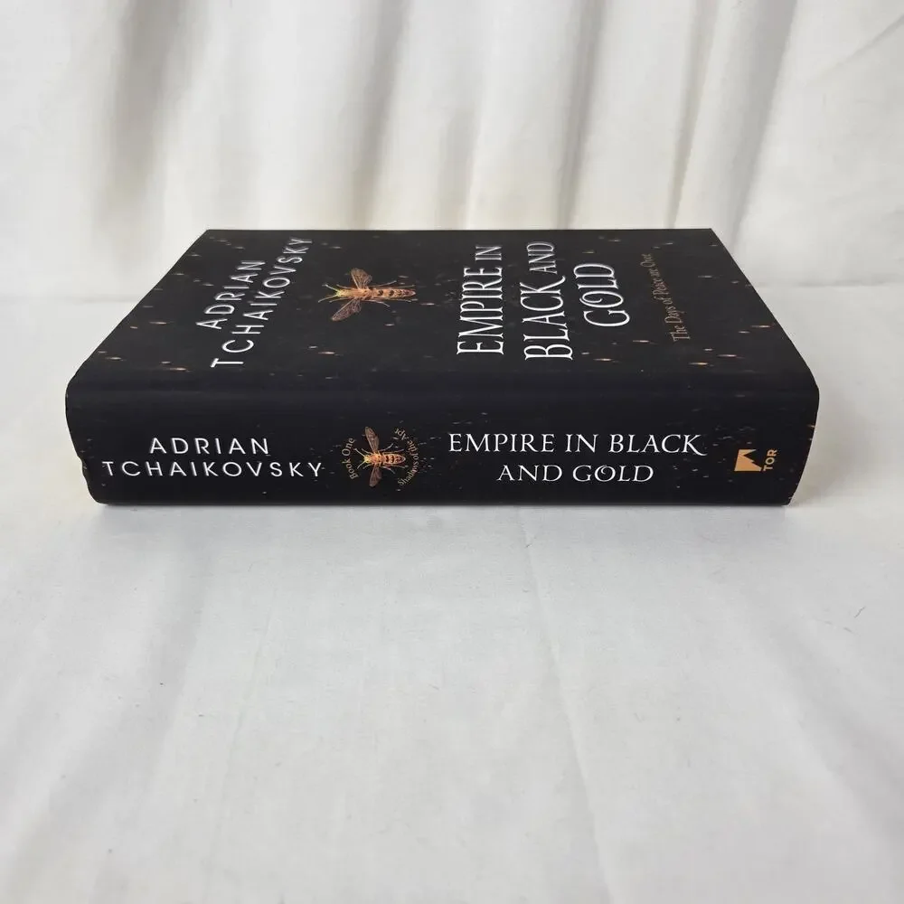 Empire in Black and Gold : The Days of Peace are Over by Adrian Tchaikovsky HC